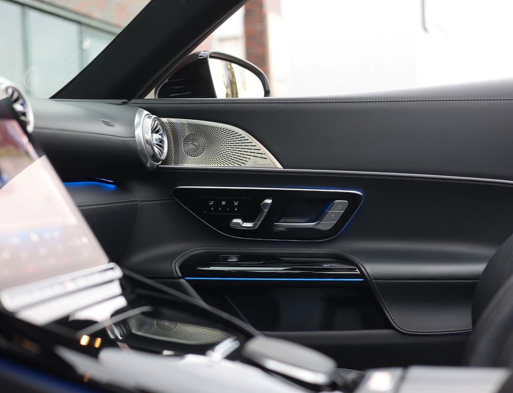 Mercedes-Benz SL 43 AMG