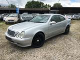 Mercedes-Benz CLK 320 ELEGANCE GSD LEDER PDC VOLL AUSTSTTUNG - Mercedes CLK 320 mit Schiebedach