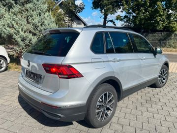 Volkswagen Tiguan - 3