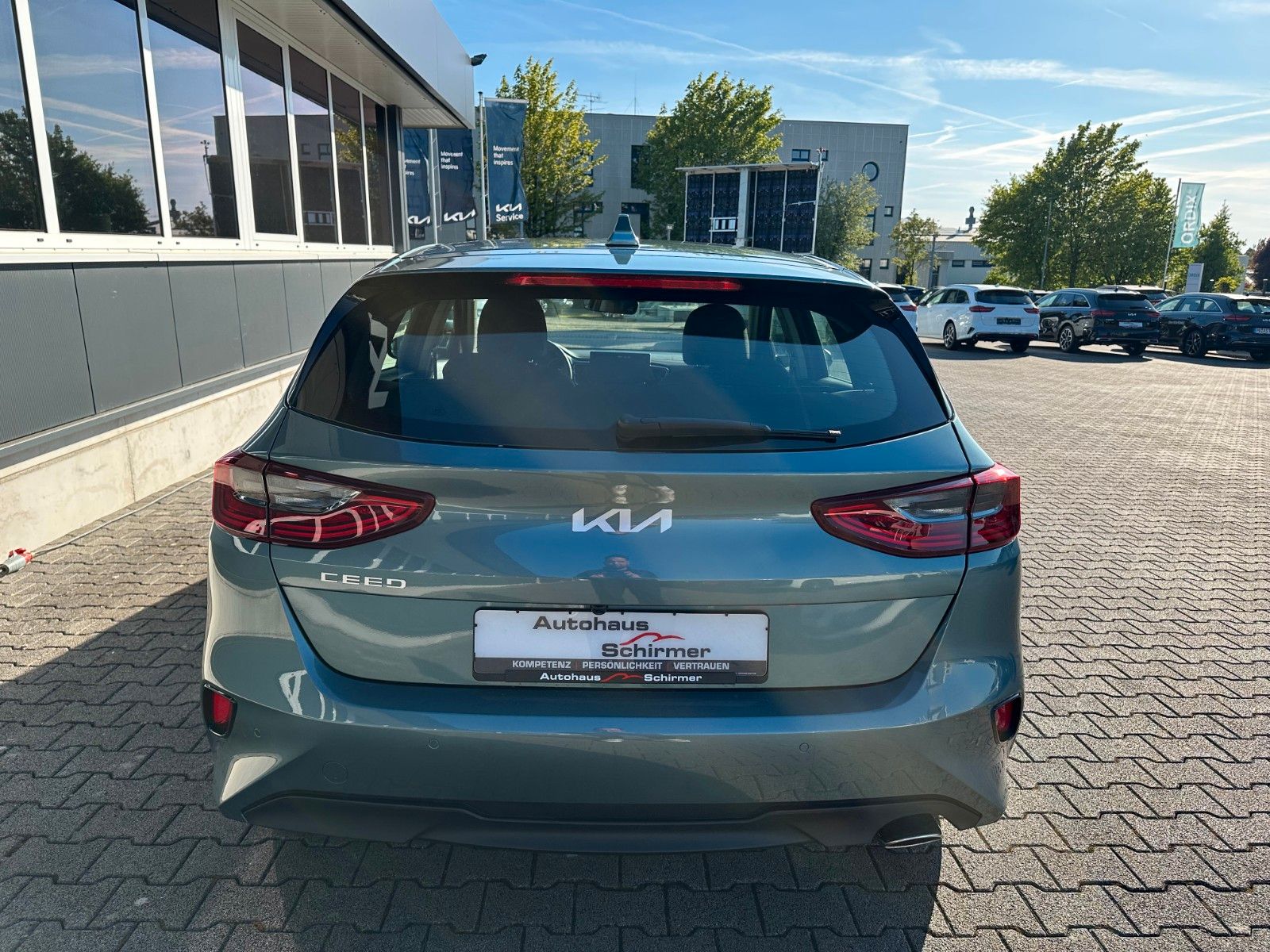 Fahrzeugabbildung Kia cee'd / Ceed 1.0 T-GDI Ultimate Edition MT