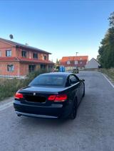 BMW e93 320i - BMW 320: E93