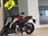 Honda CB125R // 7046 Km. 1 Hd. Scheckheft - HONDA CB 125 K