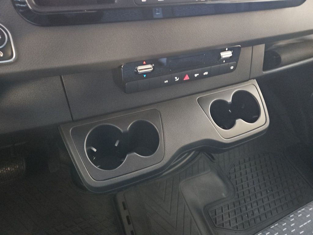 Fahrzeugabbildung Mercedes-Benz Sprinter 319 Kasten SELECT L3H2 LED SHZ RFK AHK