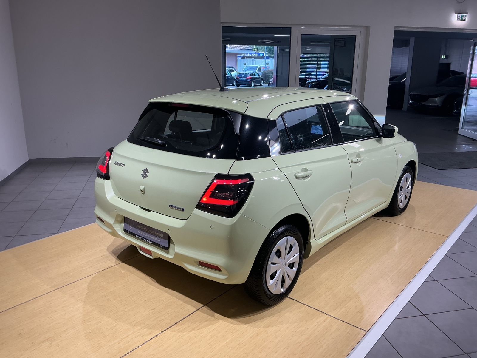 Suzuki Swift Club*LED*Klima*ACC*Spurhalte* imagem 3