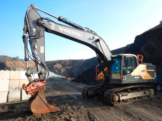 Volvo EC 300 E