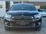 Citroën DS4 SoChic AUTOMATIK TOTWINKEL AS. MASSAGE - gebrauchte Citroën DS4 aus dem Jahr 2012