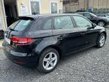 Audi A3 Sportback 30 TDI*AUTOMATIK*NAVI*PDC* - Audi A3 Gebrauchtwagen in Köln