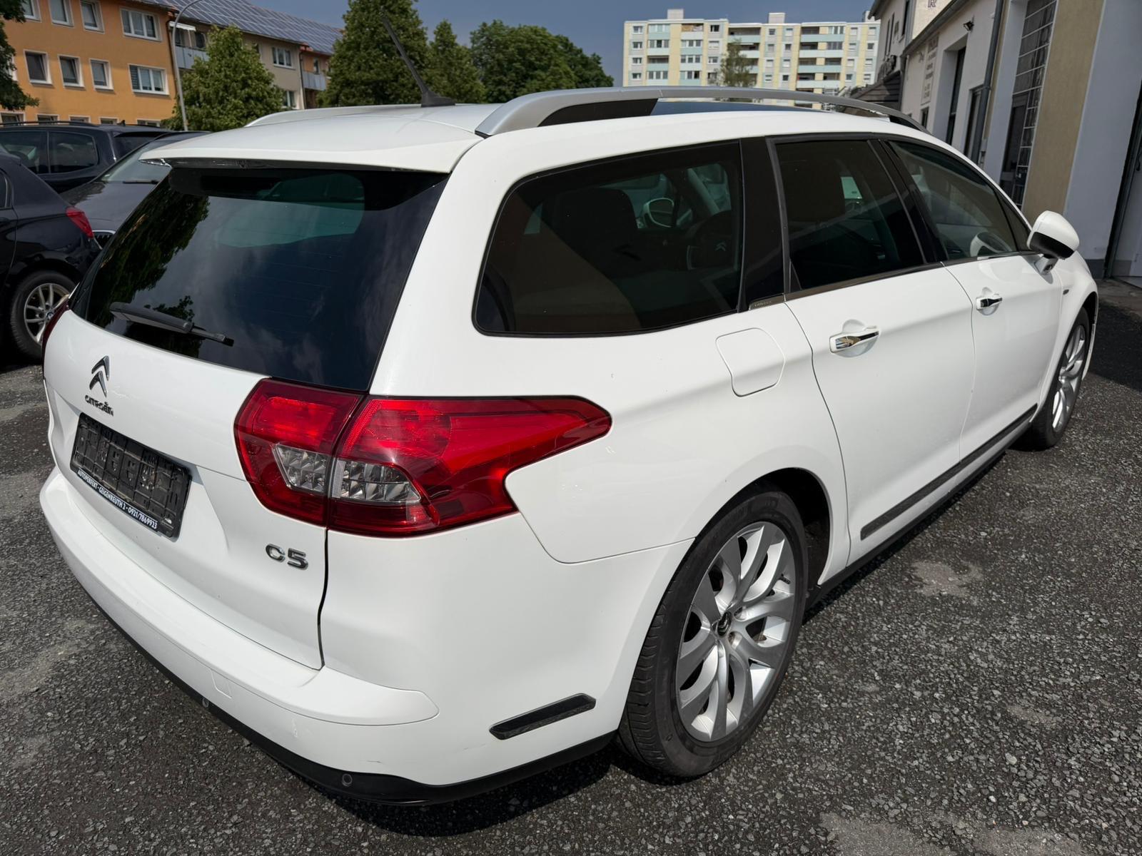 Citroën C5 Tourer Exclusive*MASSAGE*2x PDC*TEILLEDER*