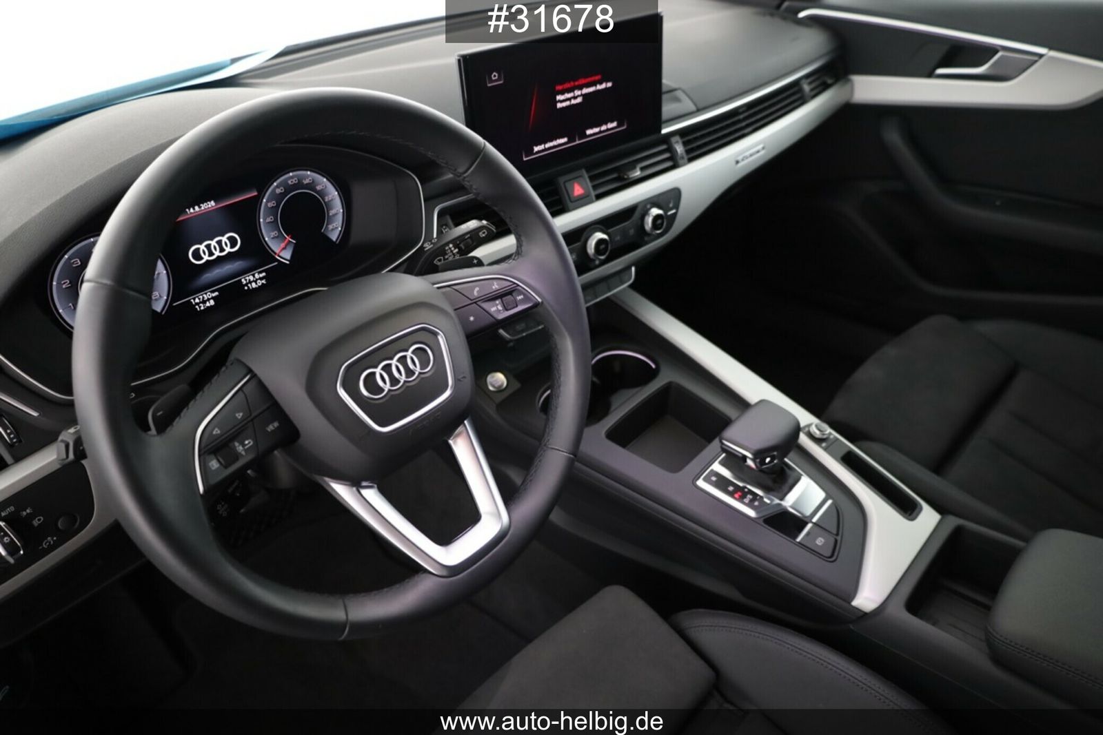 Audi A4 Avant 45 TFSI quattro S line Black AHK Pano foto 11