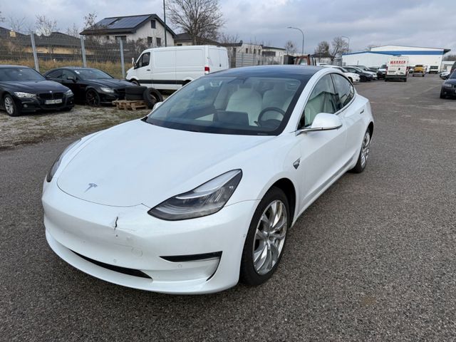 Tesla Model 3 Long Range Dual AWD