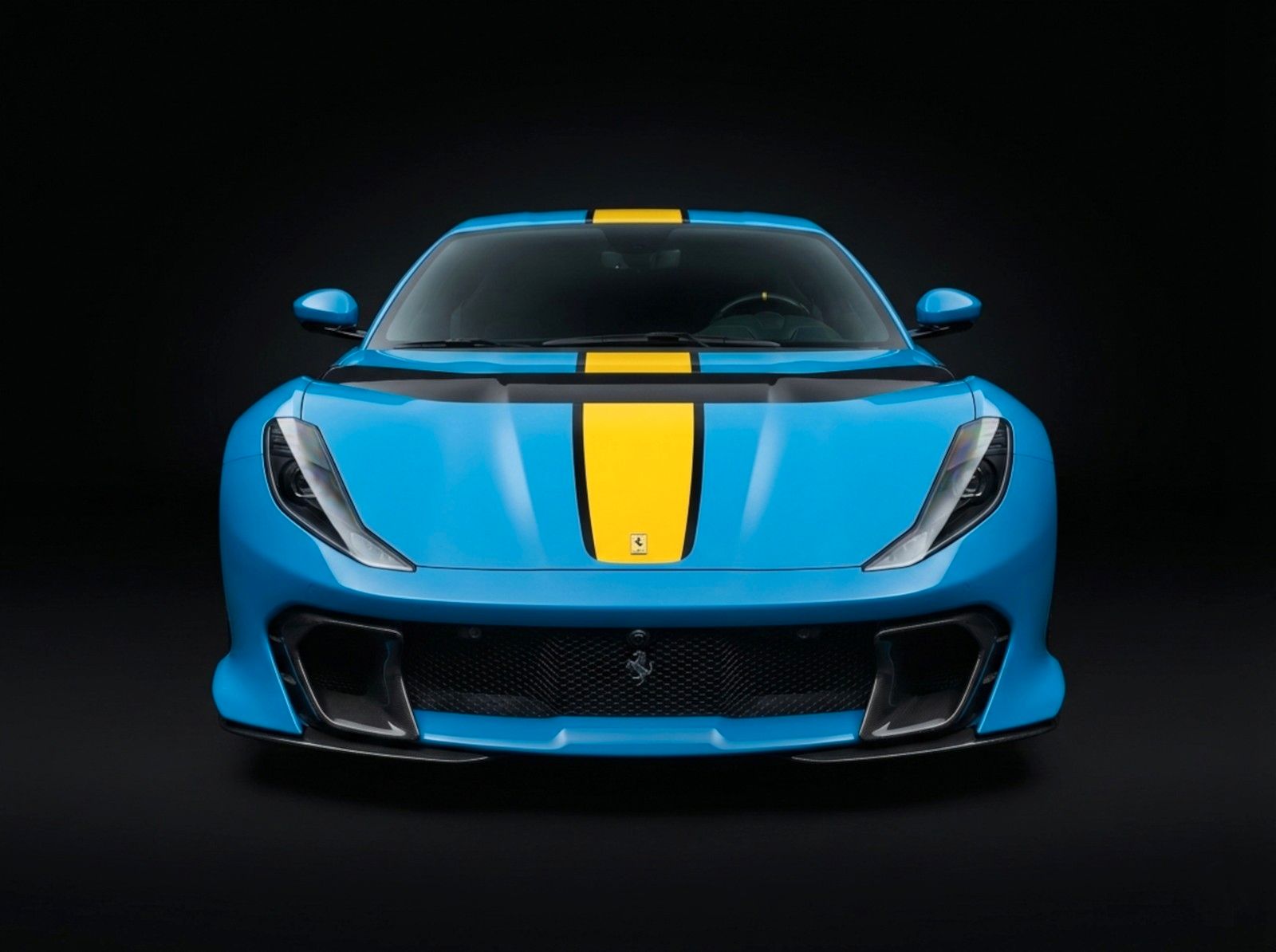 Fahrzeugabbildung Ferrari 812 Competizione | LIFT | Carbon Rims