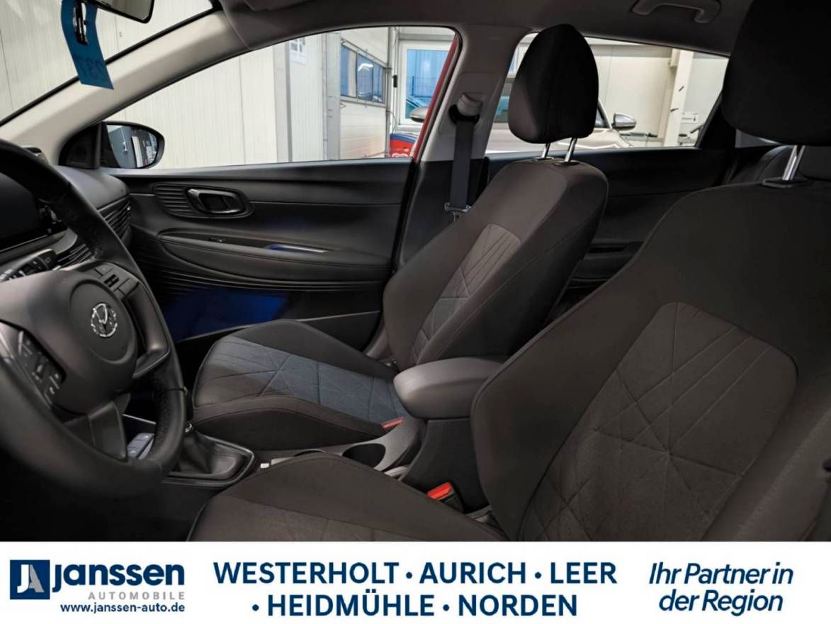 Fahrzeugabbildung Hyundai BAYON Trend,PDC hinten,Klima,Start-Stopp,Rückfa