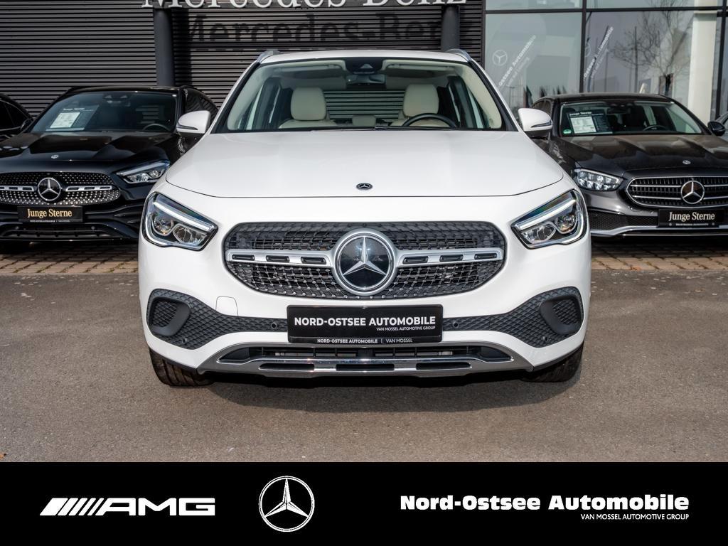 Mercedes-Benz GLA 200 d PROGRESSIVE KAMERA NAVI+ AHK TEMPO LED