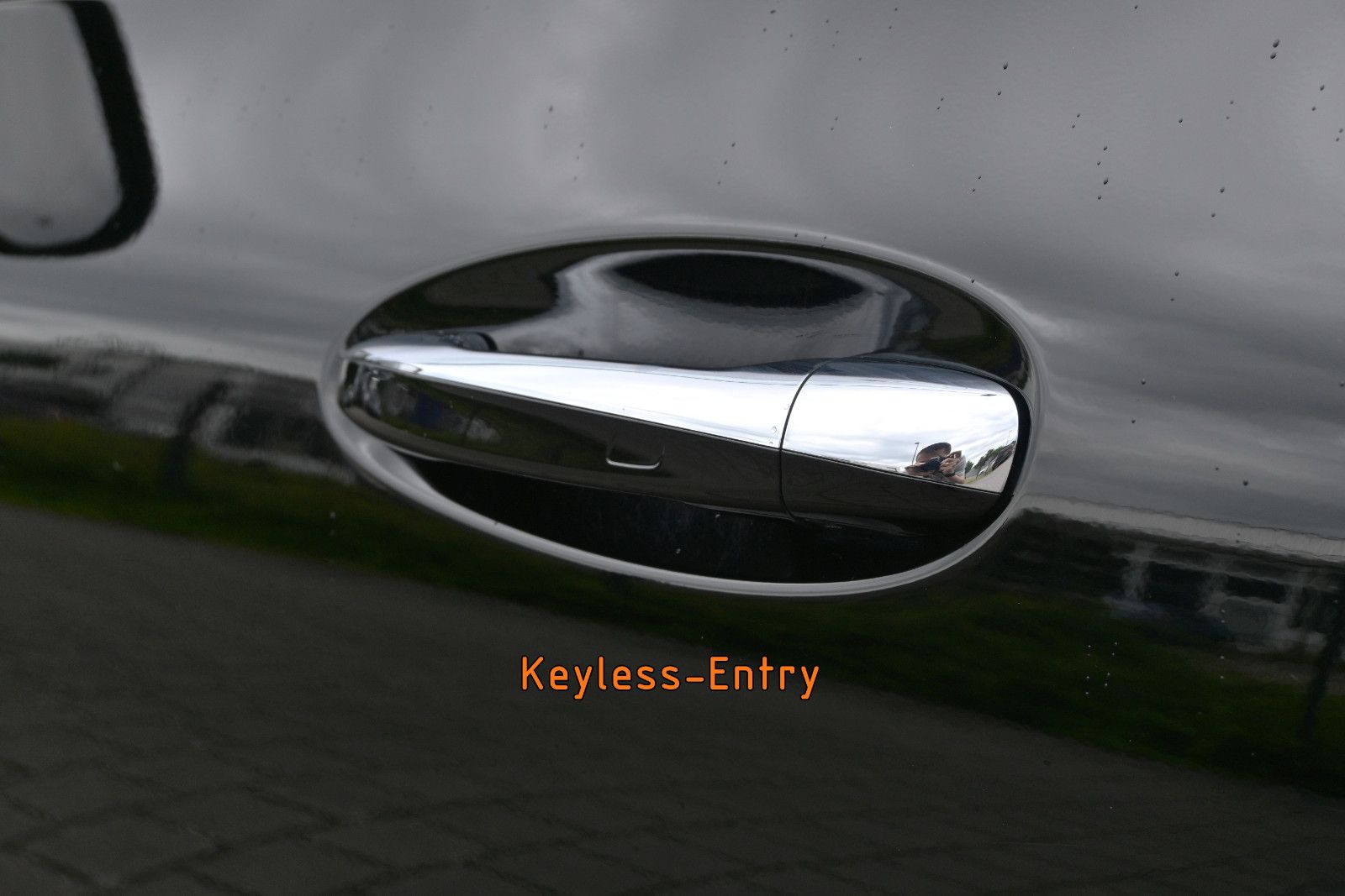 Fahrzeugabbildung Mercedes-Benz GLA 220 d 4MAT. Edition Progressive °ACC°AHK°360