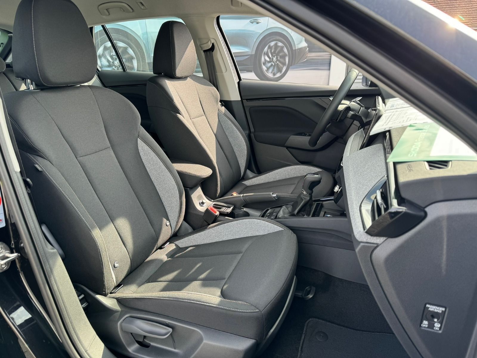 Fahrzeugabbildung SKODA Scala 115PS DSG*RFK*NAV*ACC*Matrix*SideAss*eHeck