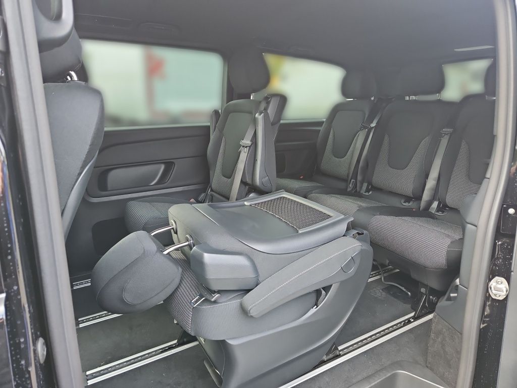 Fahrzeugabbildung Mercedes-Benz V 300 d Style lang AMG Style 4MATIC AHK STH AUT