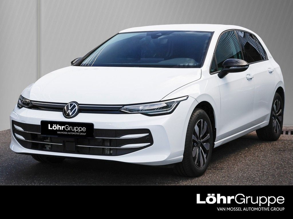 Volkswagen Golf VIII 1.5 eTSI DSG Goal AHK/Navi/RFK