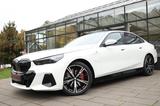 BMW 550 e xDrive M Sport Pro Pano AHK - weiße BMW 550