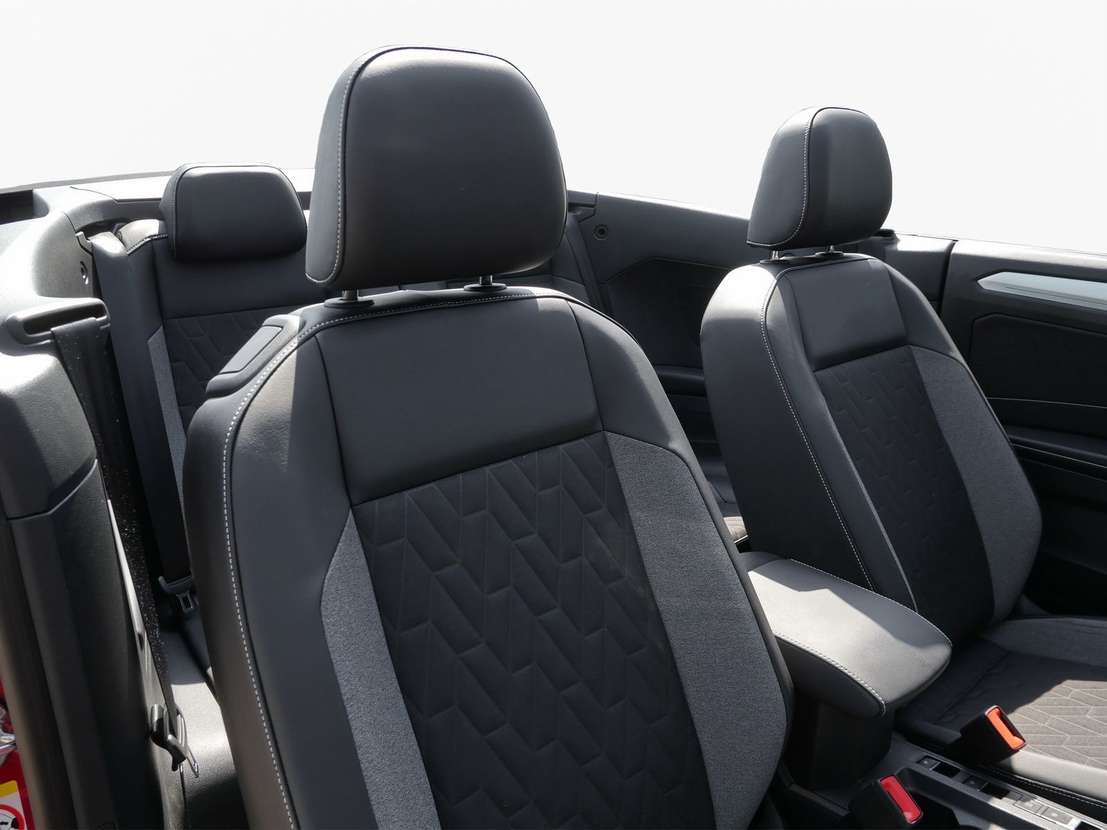 Volkswagen T-Roc - Bild 10