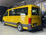 Volkswagen CRAFTER 2.0TDI 8 SITZER TEMP. KLIMA AHK 1.HAND