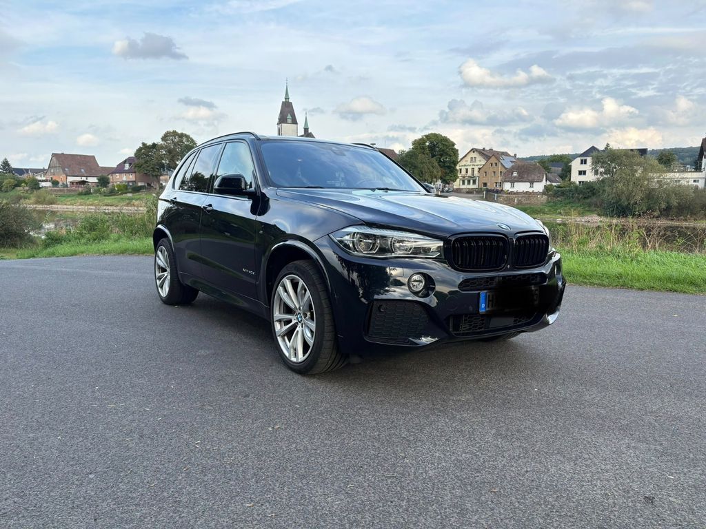 Image of BMW X5