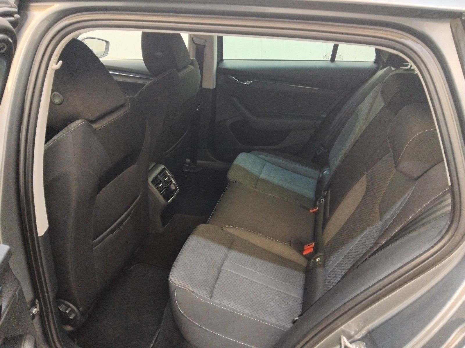 Skoda Octavia (07/2022, Benzin)
