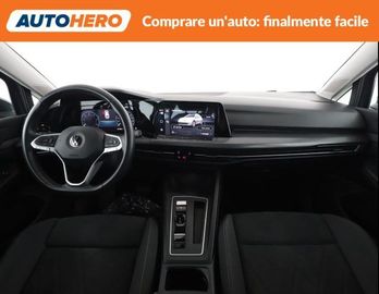 Volkswagen Golf - 8