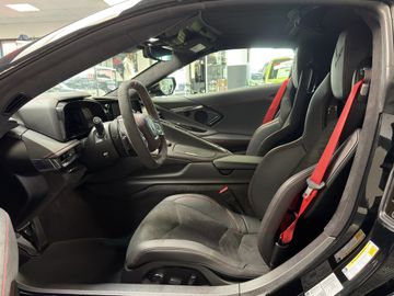 Corvette C8 - 11