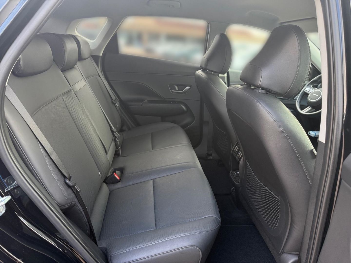 Fahrzeugabbildung Hyundai KONA Elektro PRIME 65,4kWh SITZ-P+ALLWETTER+360°