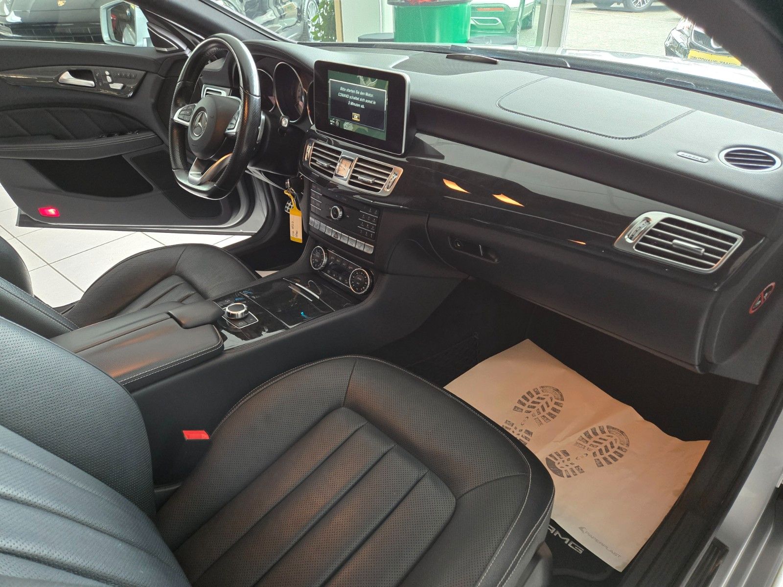 Fahrzeugabbildung Mercedes-Benz CLS 350 d AMG LINE *SITZBELÜFTUNG*360*SCHIEBED*