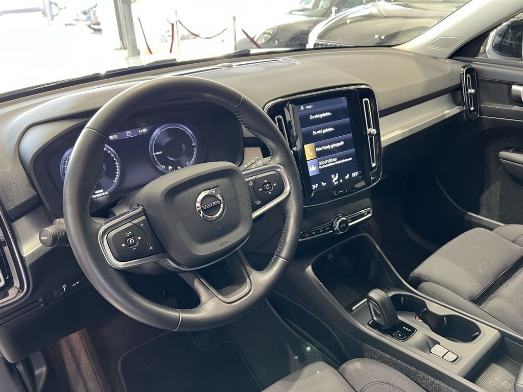 Volvo XC40 T5 R-Design Expression Recharge ACC BLIS
