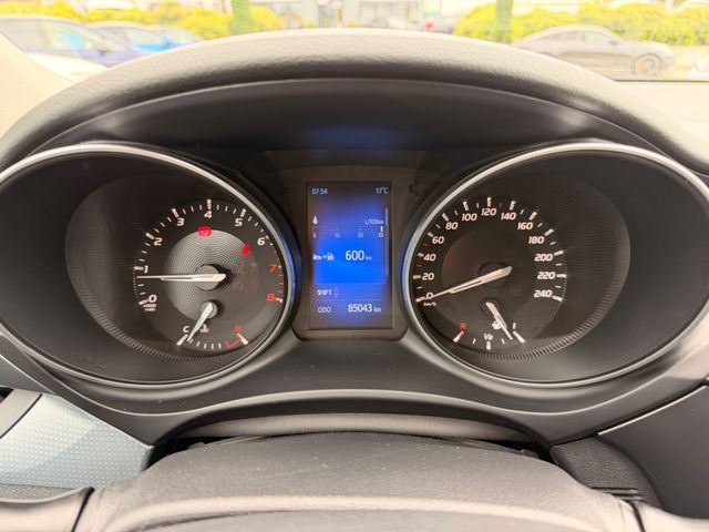 Toyota Avensis 1,8-l-Valvem. Touring Sports AHK SHZ