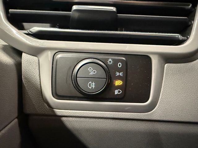 T7 Caravelle Style 2.0 TDI AUT IQ.LIGHT NAVI