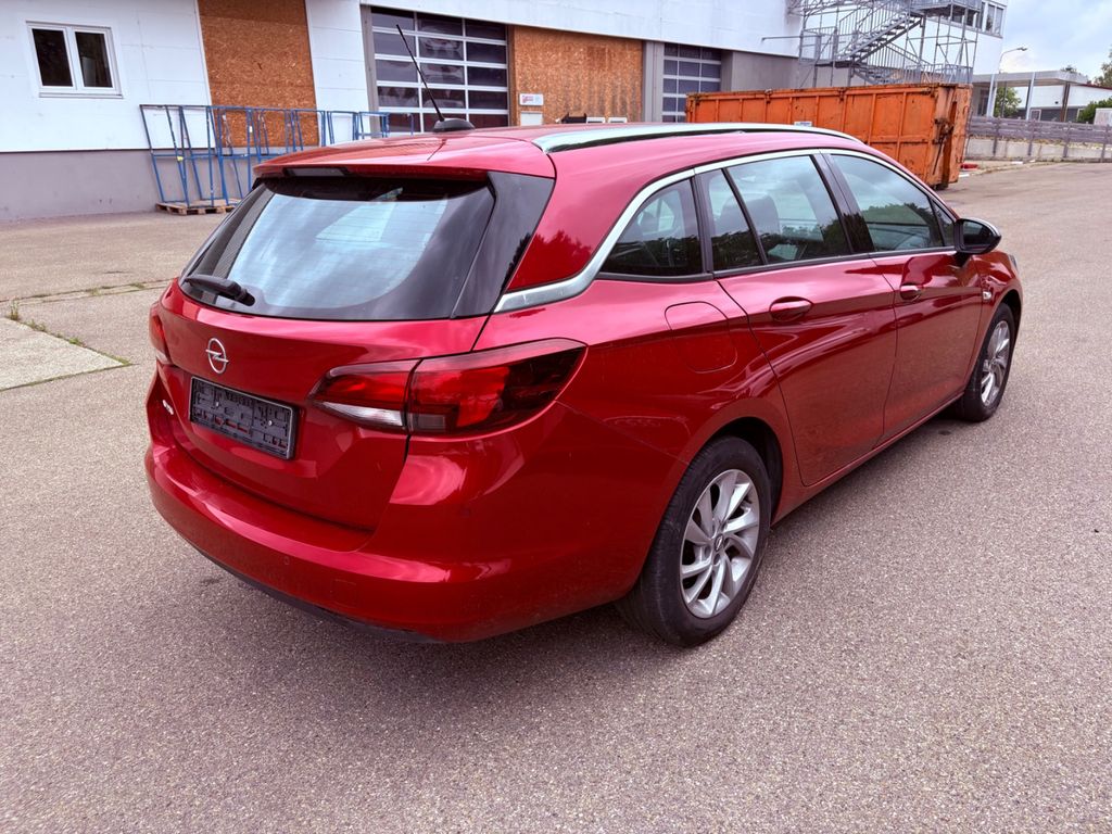 Opel Astra — fotografia 3