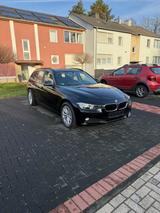 BMW 316i Automatik,1.Hand,AHK,Leder,Scheckheft,SHZ - BMW 316: Automatik, 316i