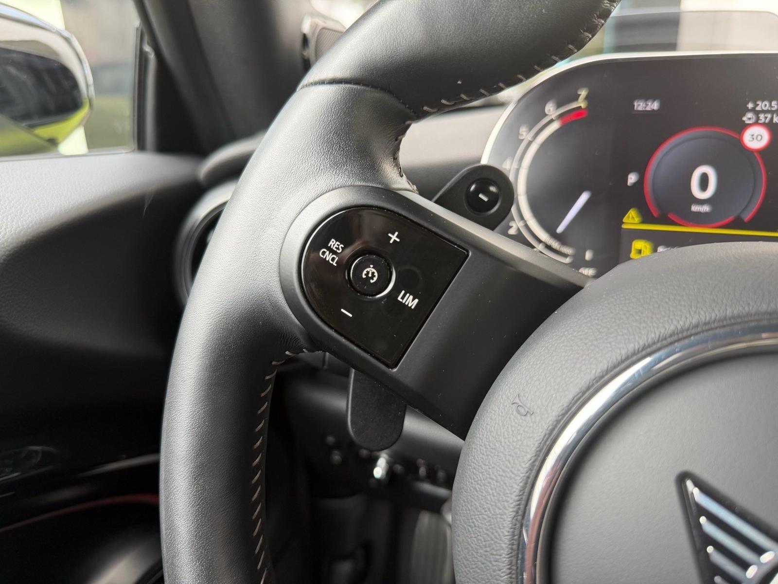 MINI Cooper S Cabrio M Sport HUD RFK NAVI LED DAB LM