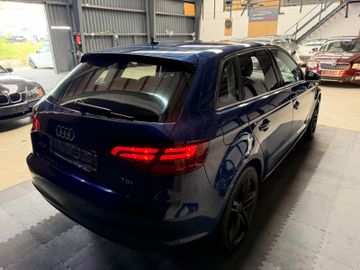 Audi A3 - 8