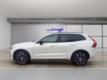 Volvo XC60 Plus Dark 2WD