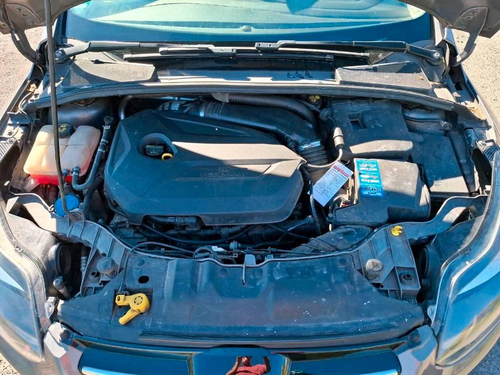 Ford Focus 2011 — engine 1.596 cm³, 150 HP (110kW)