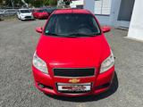 Chevrolet Aveo Basis  AHK  HU bis 02/27 - rote Chevrolet Aveo