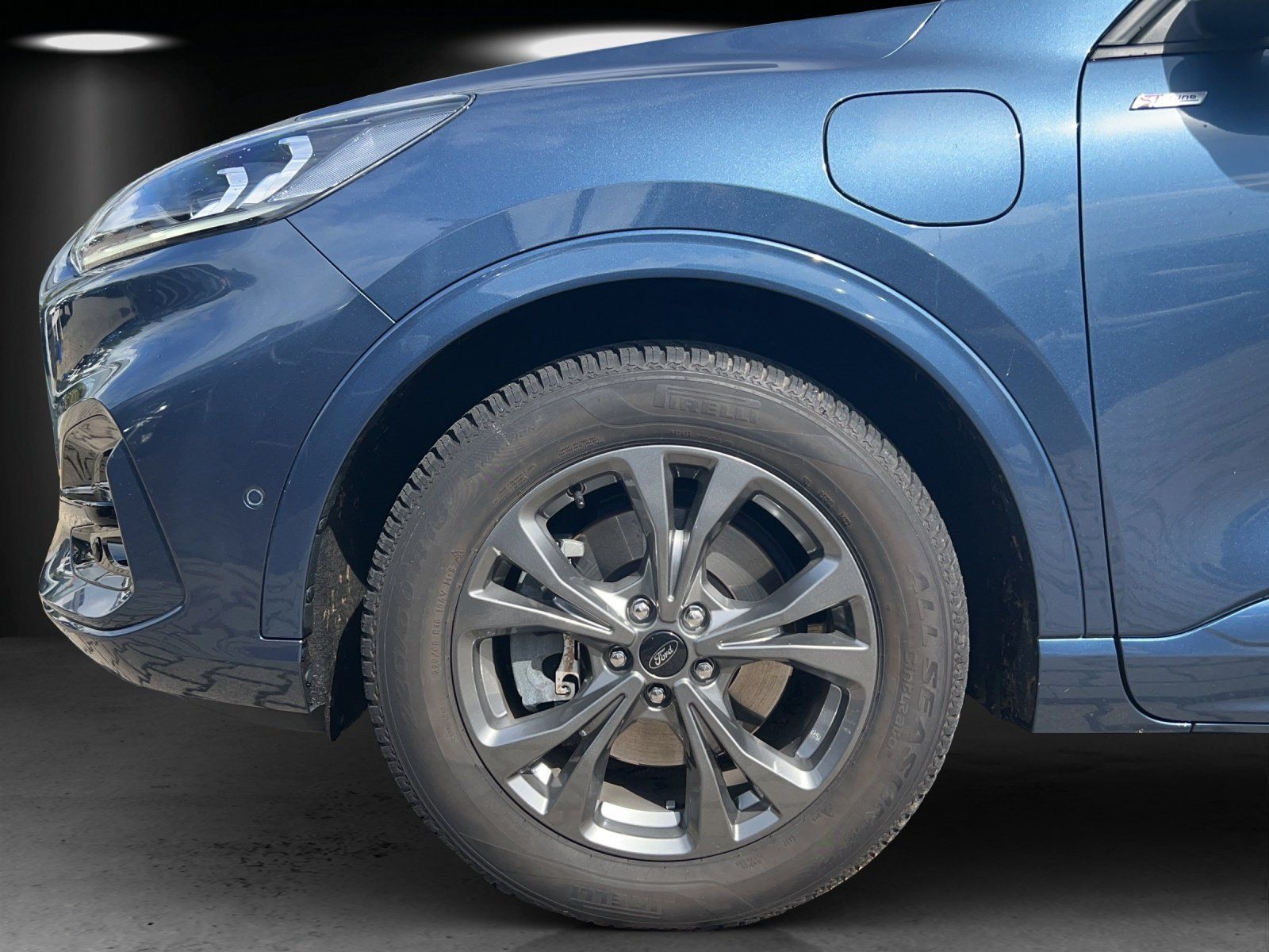 Fahrzeugabbildung Ford Kuga 2.5 Duratec PHEV ST-Line