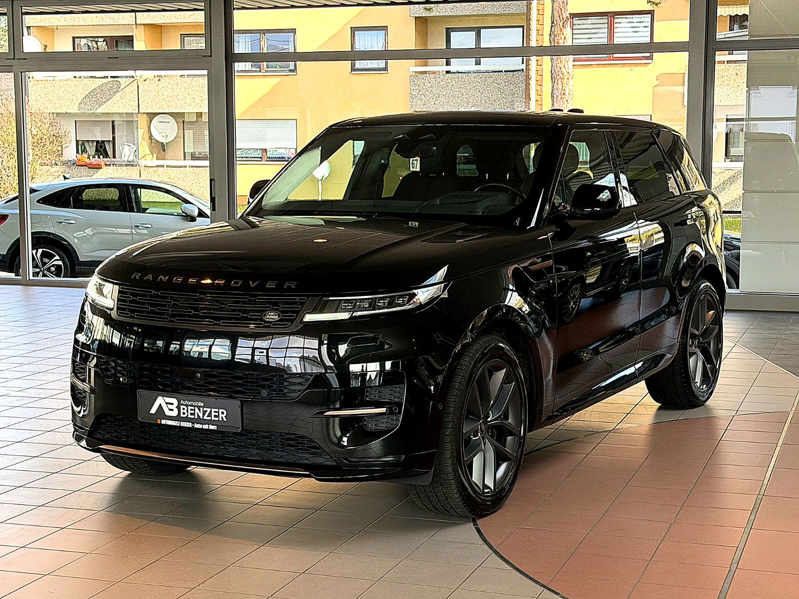 Fahrzeugabbildung Land Rover Range Rover Sport Dynamic SE/PANO/3D''KAMER/MERI