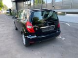 Mercedes-Benz A 160 A -Klasse A 160 - Mercedes-Benz A 160 in Köln