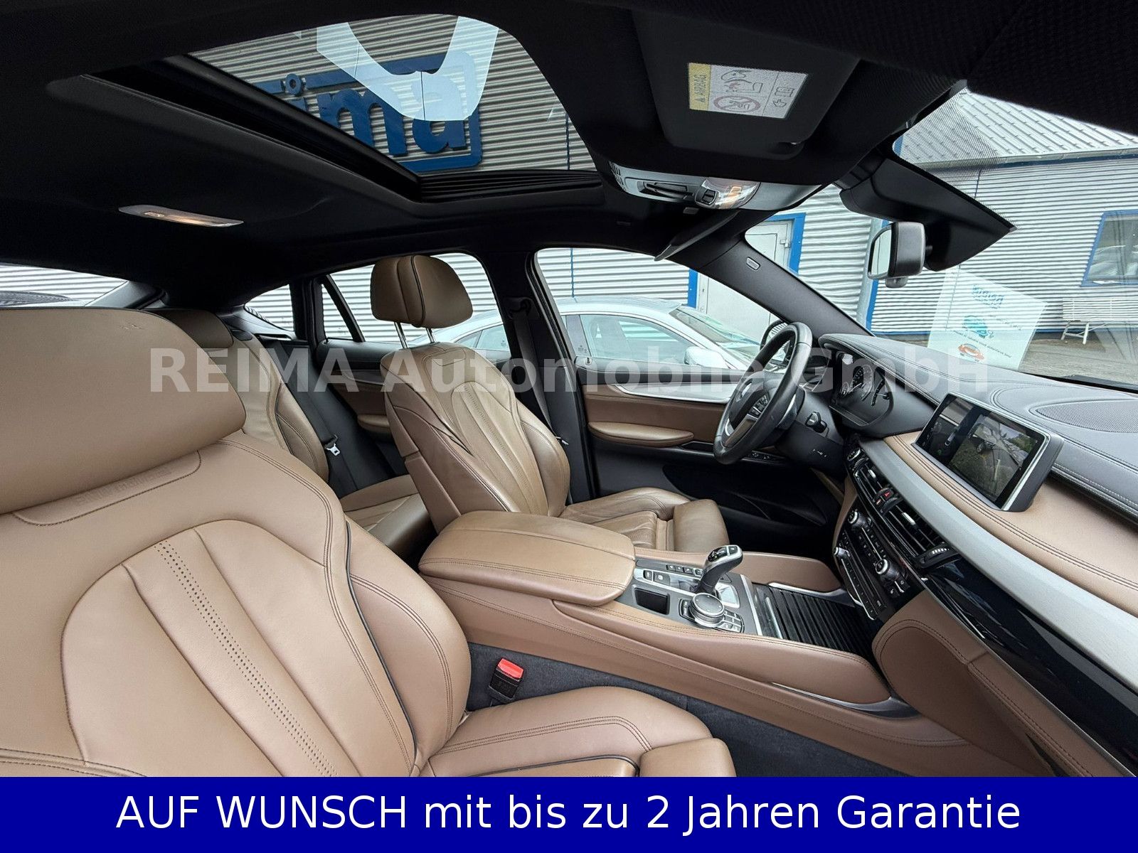 Fahrzeugabbildung BMW X6 xDrive 30 d Individual, H&K, Soft Clsoe