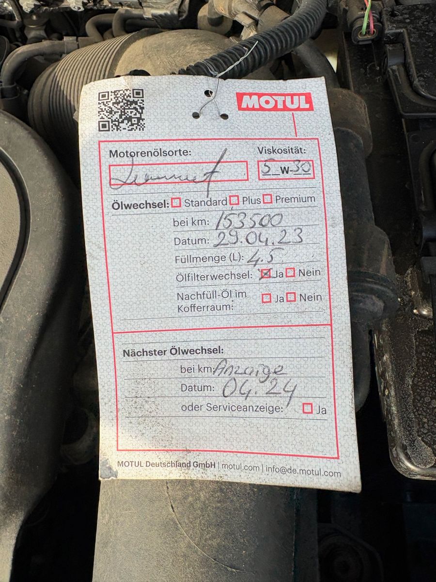 Fahrzeugabbildung Volkswagen Sharan HIGHLINE 7-SITZER Navi Leder Kamera SPORT