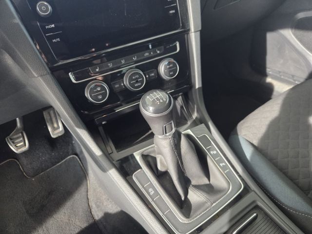 Golf VII Comfortline 1.0 TSI LED PDC CLI 8FACH I