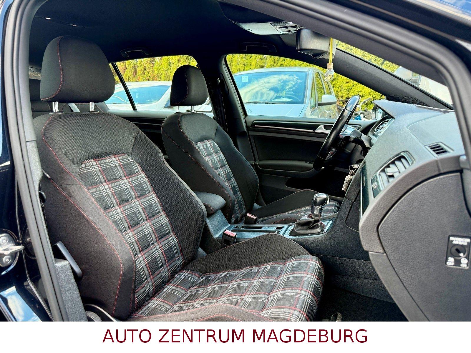 Volkswagen Golf VII Lim. GTI *BI-XENON*STANDH*DCC*TEMPOMAT*