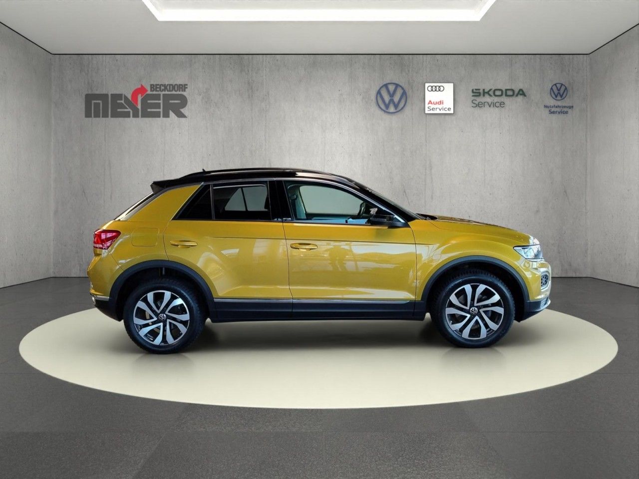T-Roc ACTIVE 1.5 TSI Klima Navi Rückfahrkamera