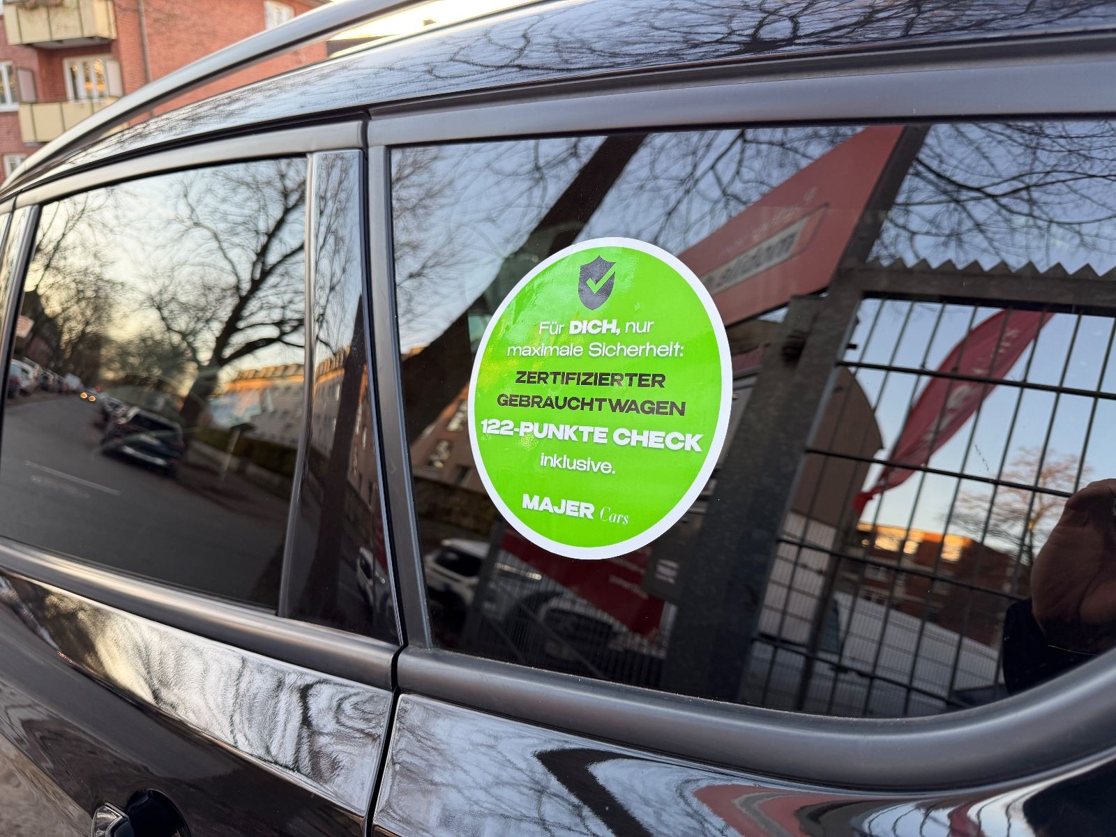 Fahrzeugabbildung Ford Kuga ST-Line ALLRAD*PANO*ALCANTARA*AHK*