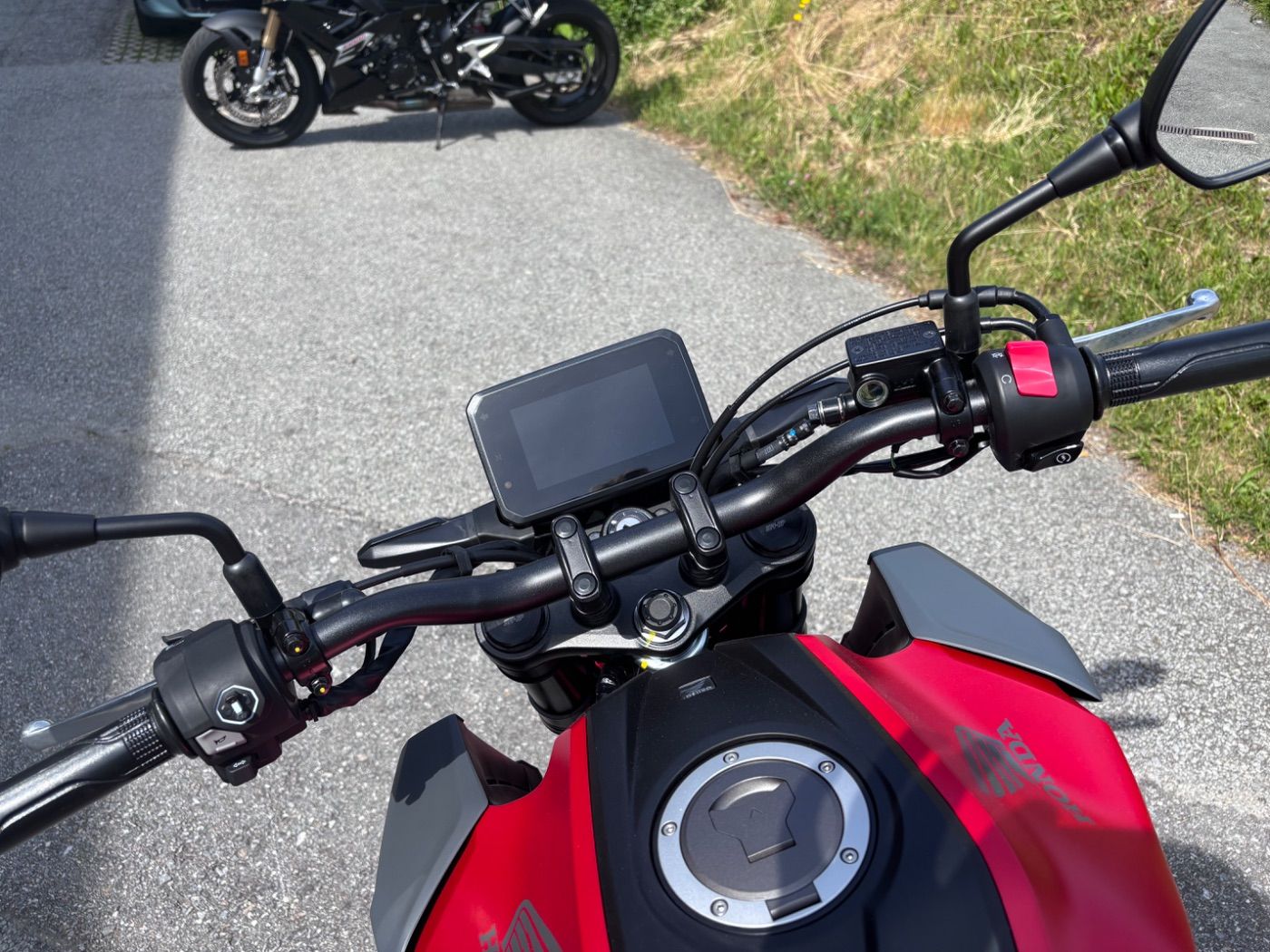 Fahrzeugabbildung Honda CB 125 R 2026, sofort verfügbar,